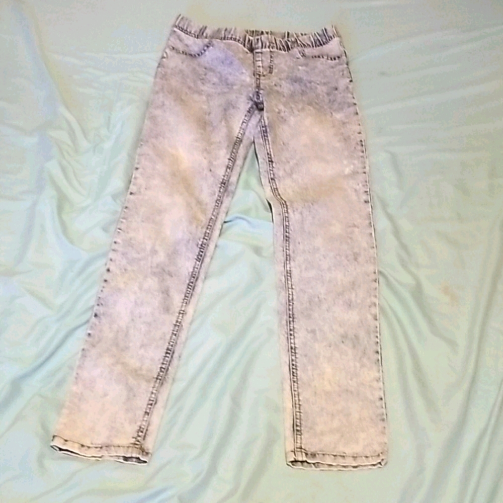 Cherokee jeans